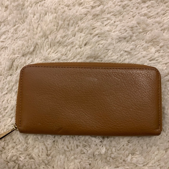 Michael Kors Wallet - Picture 4 of 5